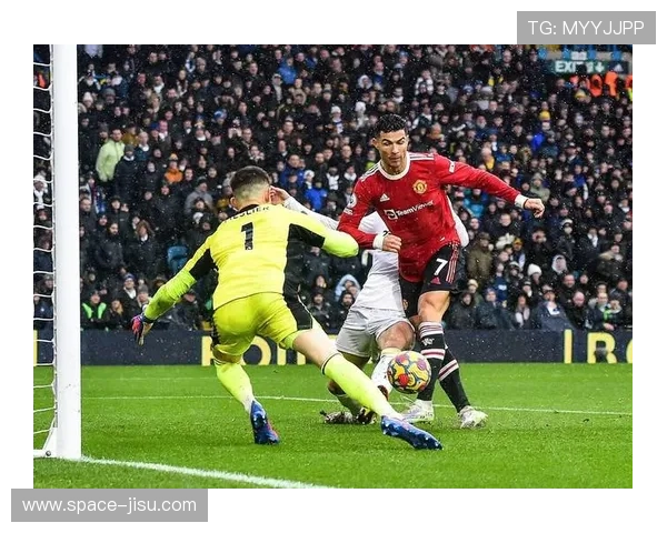 利兹联主场对曼联，保级压力轻或成优势